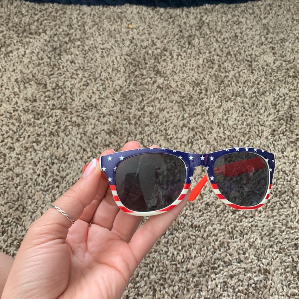 American flag glasses